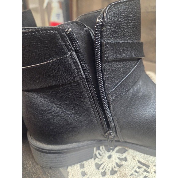 Croft & Barrow Ortholite Black Ankle Boot Side Zip Womens Sz 7 Medium - Picture 7 of 9